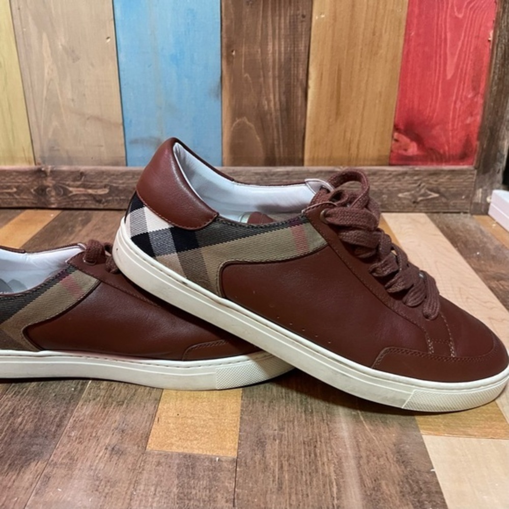 Burberry Brown Sneakers nova check Low-Top Retro Style Sz 42 / US 9 - Picture 2 of 10